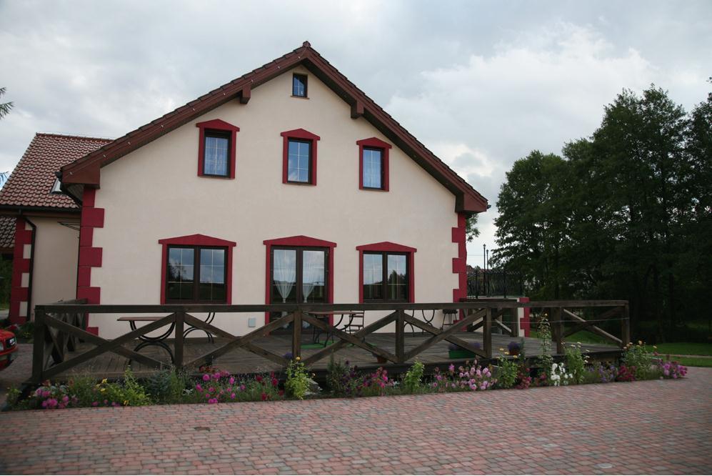 Pensjonat Agroturystyczny Pod Modrzewiem Bed and Breakfast Florczaki Eksteriør billede