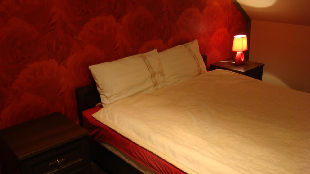 Pensjonat Agroturystyczny Pod Modrzewiem Bed and Breakfast Florczaki Værelse billede